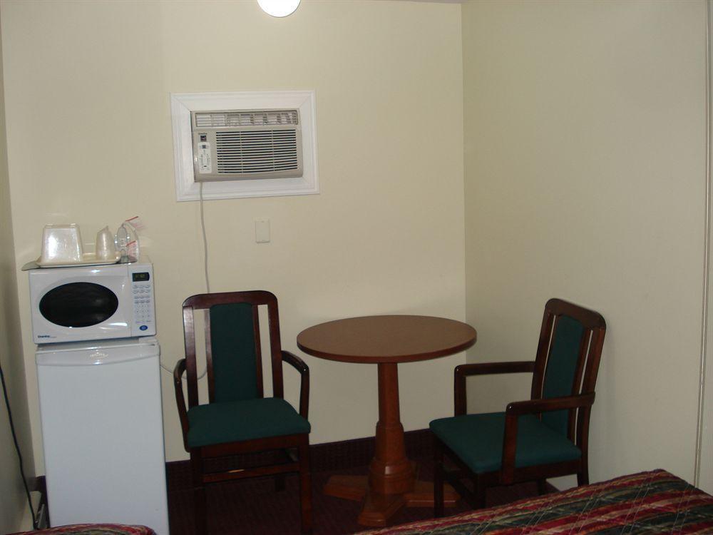 Lincoln Motel Sturgeon Falls Ngoại thất bức ảnh