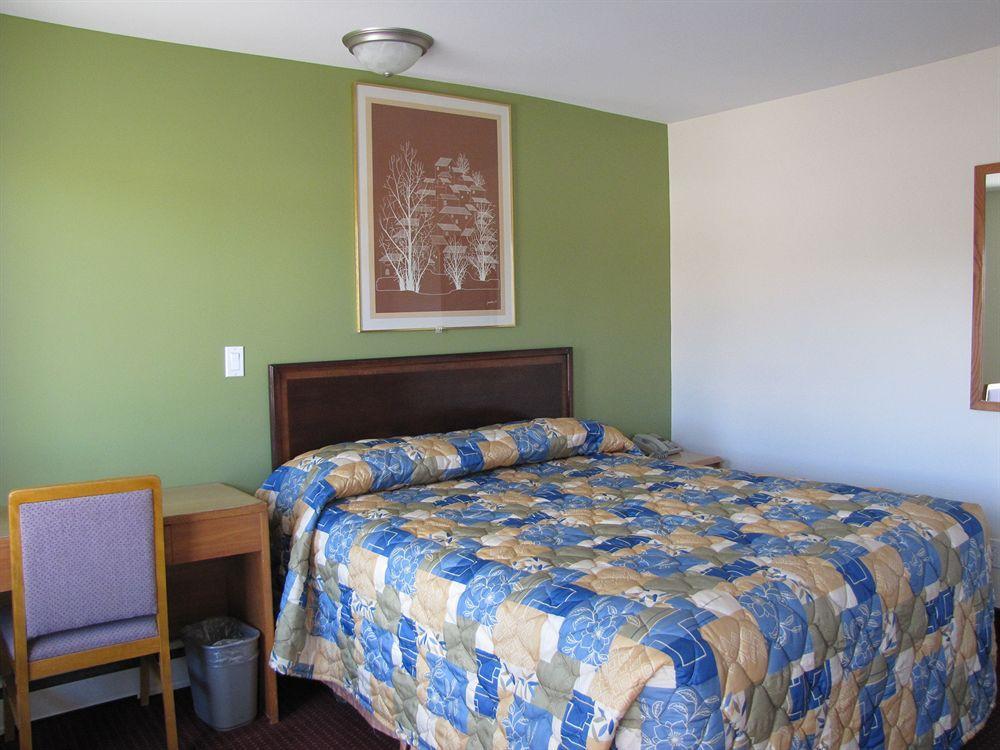 Lincoln Motel Sturgeon Falls Ngoại thất bức ảnh