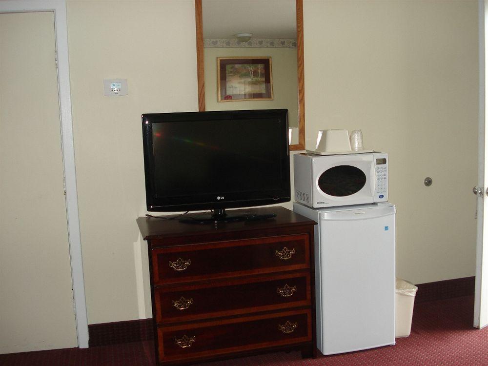 Lincoln Motel Sturgeon Falls Ngoại thất bức ảnh