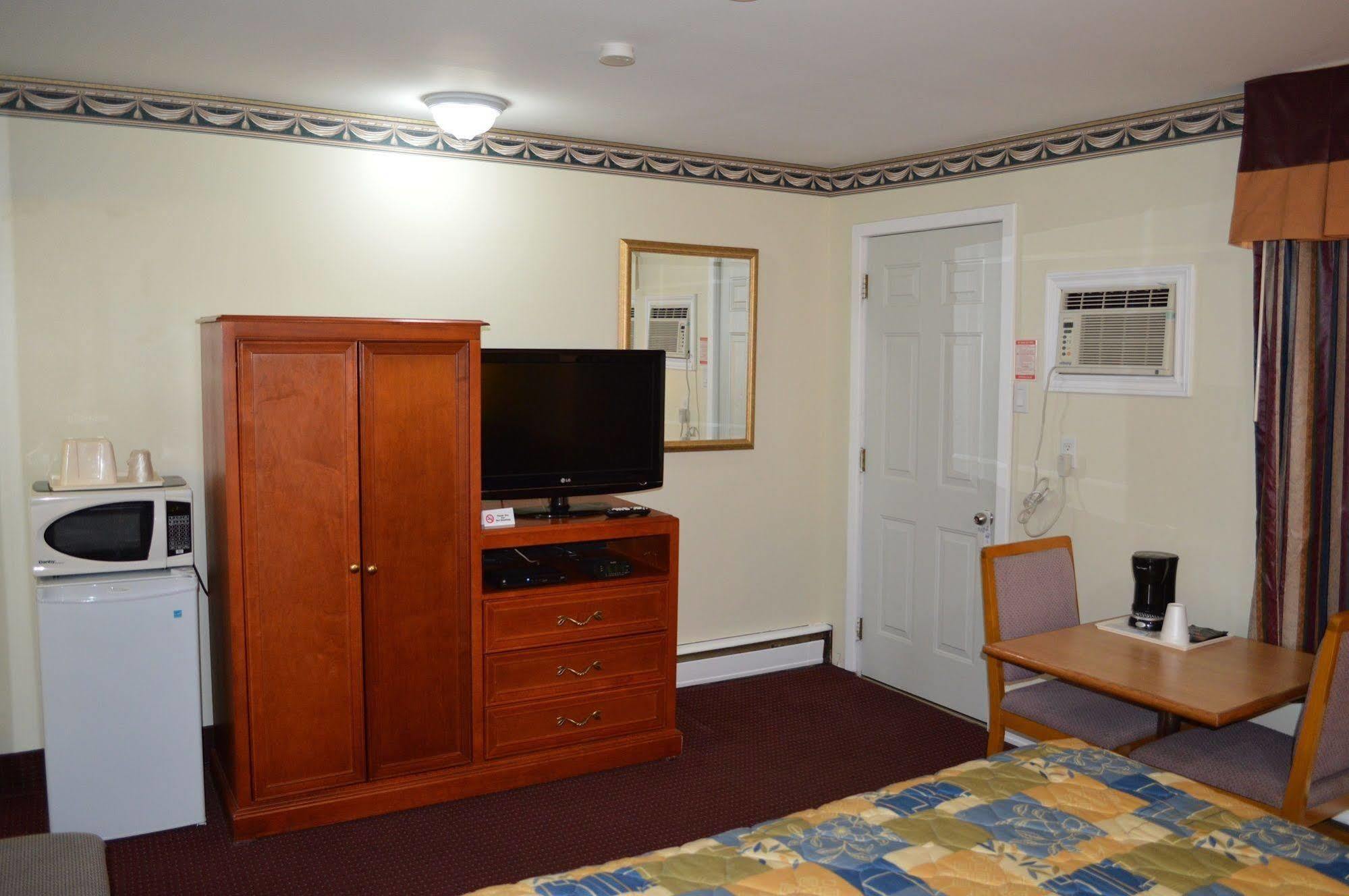 Lincoln Motel Sturgeon Falls Ngoại thất bức ảnh
