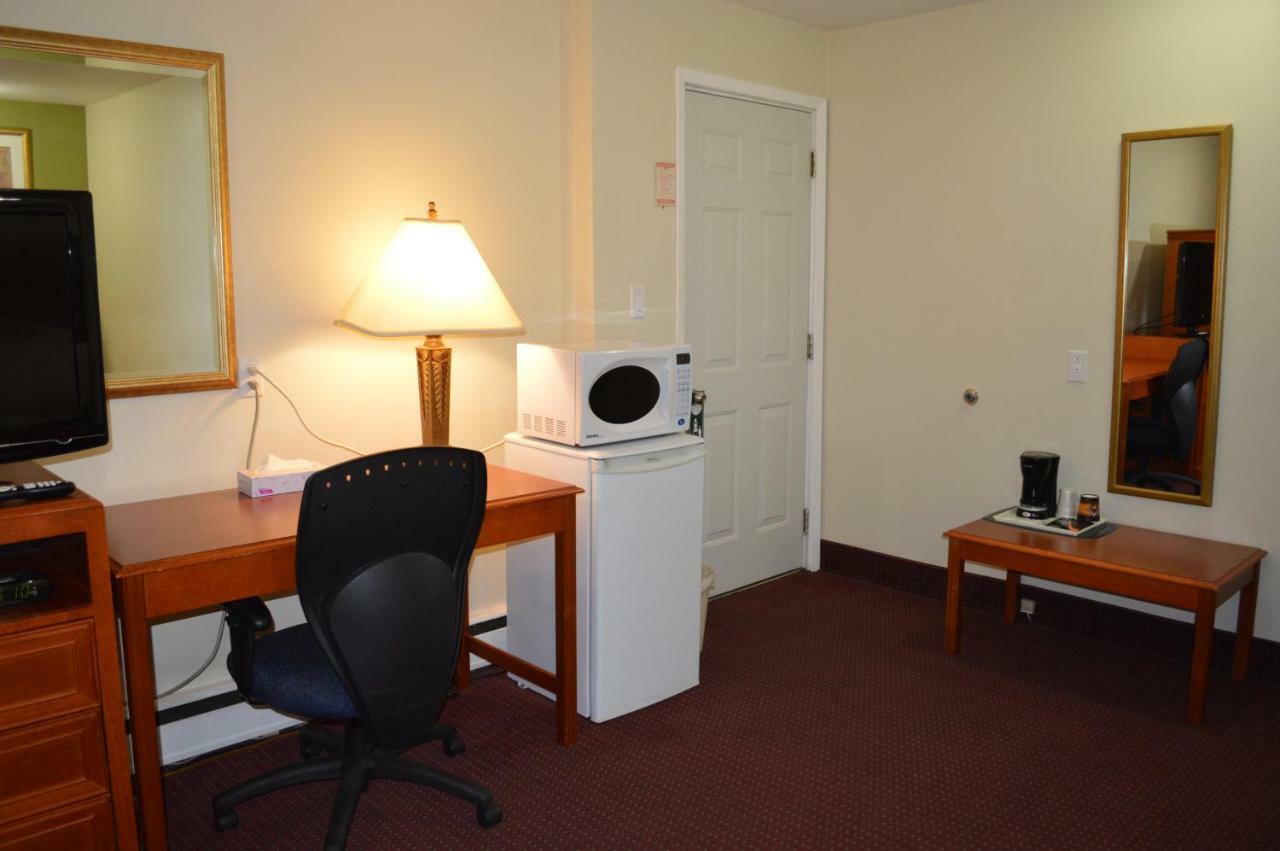 Lincoln Motel Sturgeon Falls Ngoại thất bức ảnh