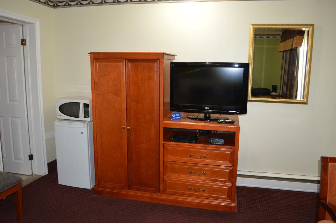 Lincoln Motel Sturgeon Falls Ngoại thất bức ảnh