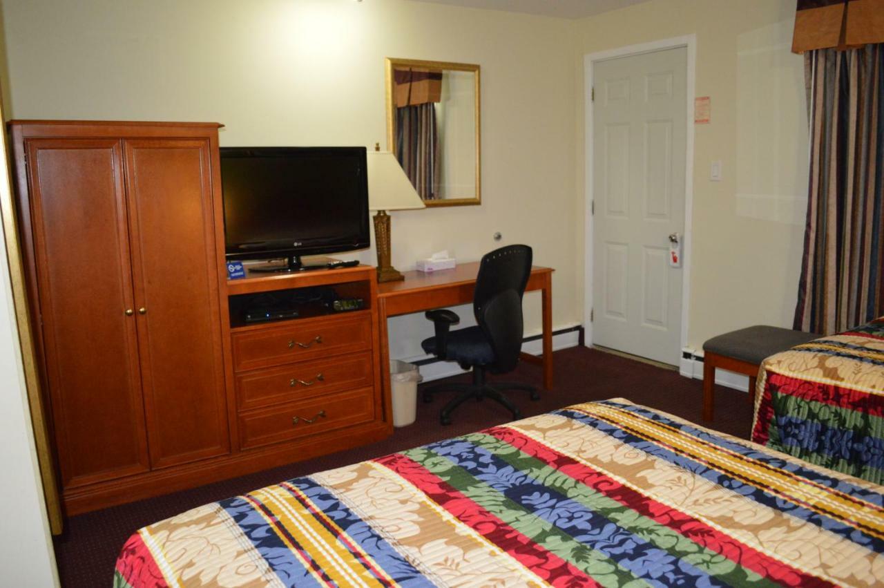 Lincoln Motel Sturgeon Falls Ngoại thất bức ảnh