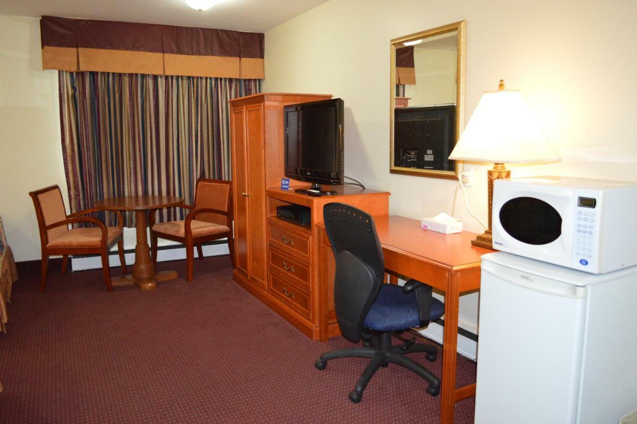 Lincoln Motel Sturgeon Falls Ngoại thất bức ảnh