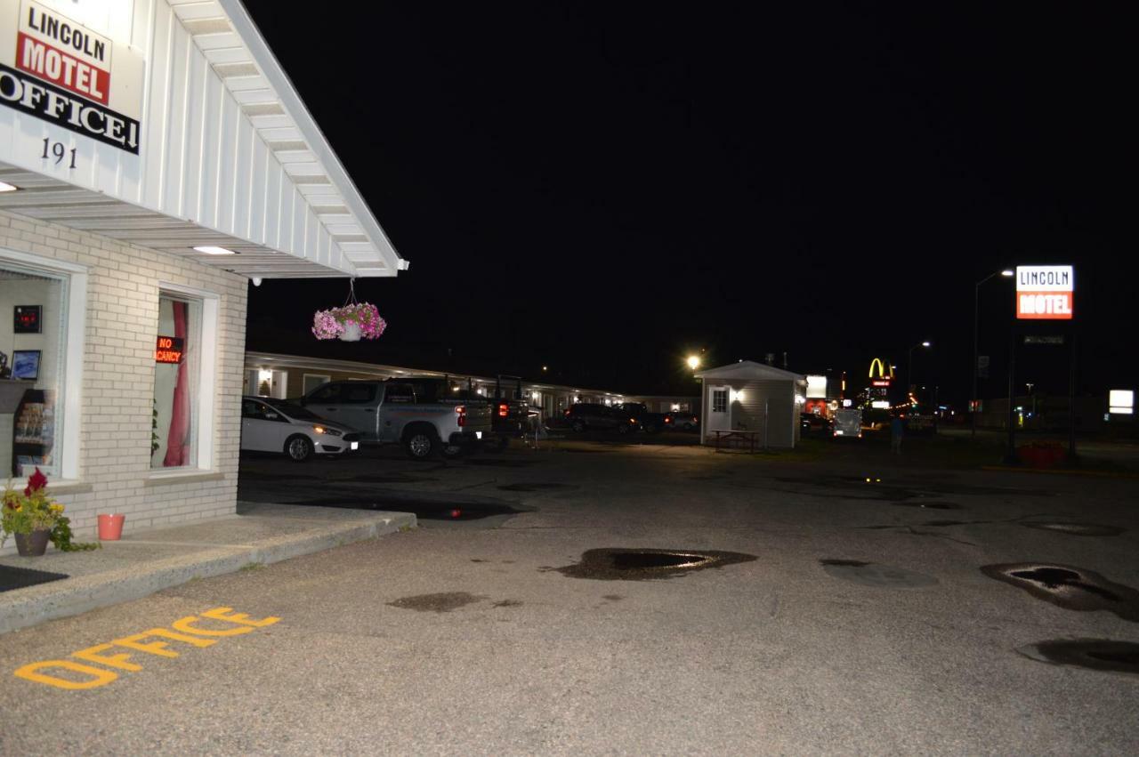 Lincoln Motel Sturgeon Falls Ngoại thất bức ảnh